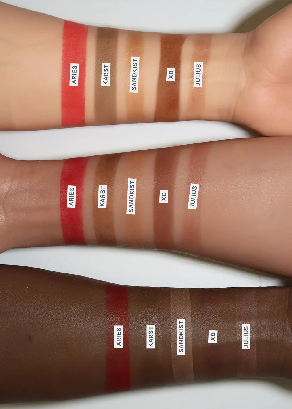 AOA Single Pressed Eyeshadow - Sandkist